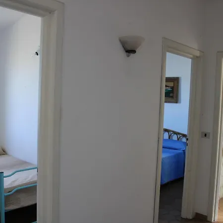 Casa X 10 Persone Sulla Spiaggia Della Cintavista Mare A 5 M 4 Stanze Da Letto E Divano Letto Villa San Teodoro (Sardinia)