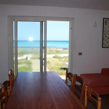 Casa X 10 Persone Sulla Spiaggia Della Cintavista Mare A 5 M 4 Stanze Da Letto E Divano Letto Villa *